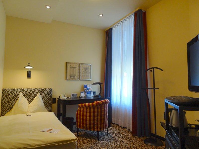 Hotel Victoria Basilea Camera foto